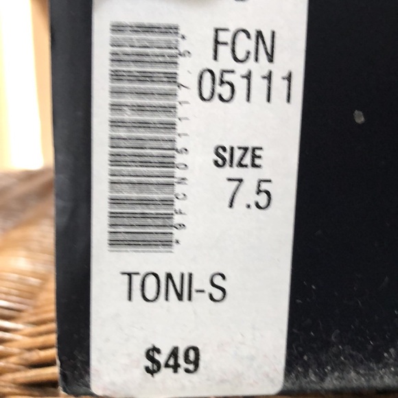 Black Boot size 7.5 NWT FRENCH CONNECTION TONI Boot - Picture 12 of 12